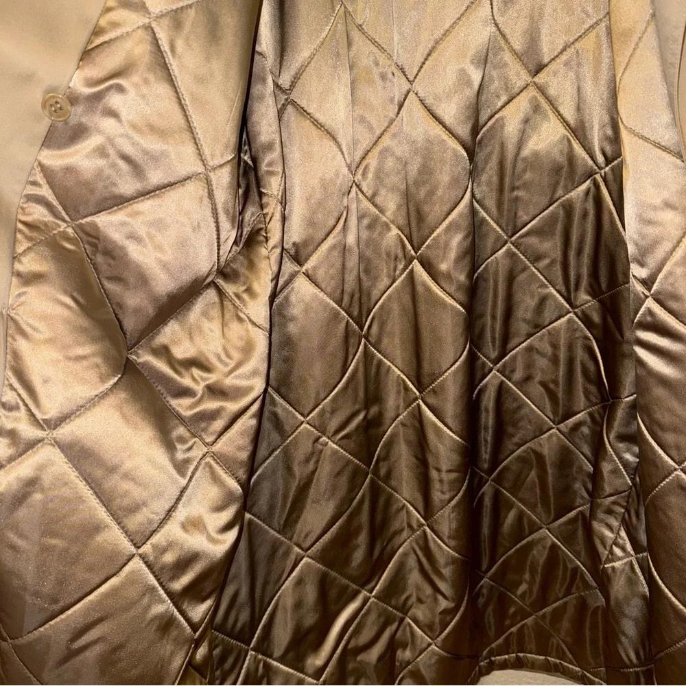 Bromleigh Vintage Trench Coat in Cream - Picture 9 of 9